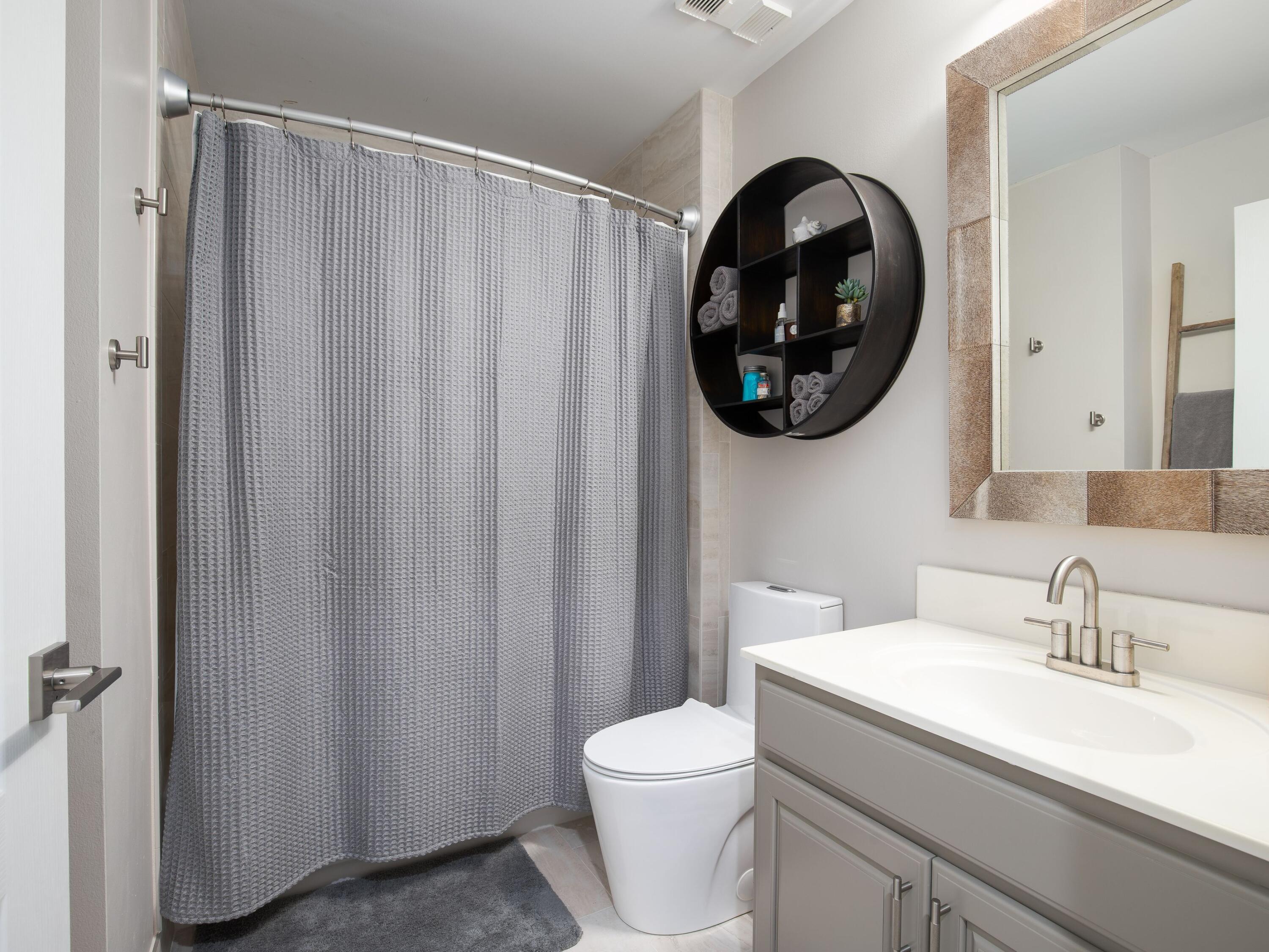 ANCHORAGE AT SANDESTIN - Residential