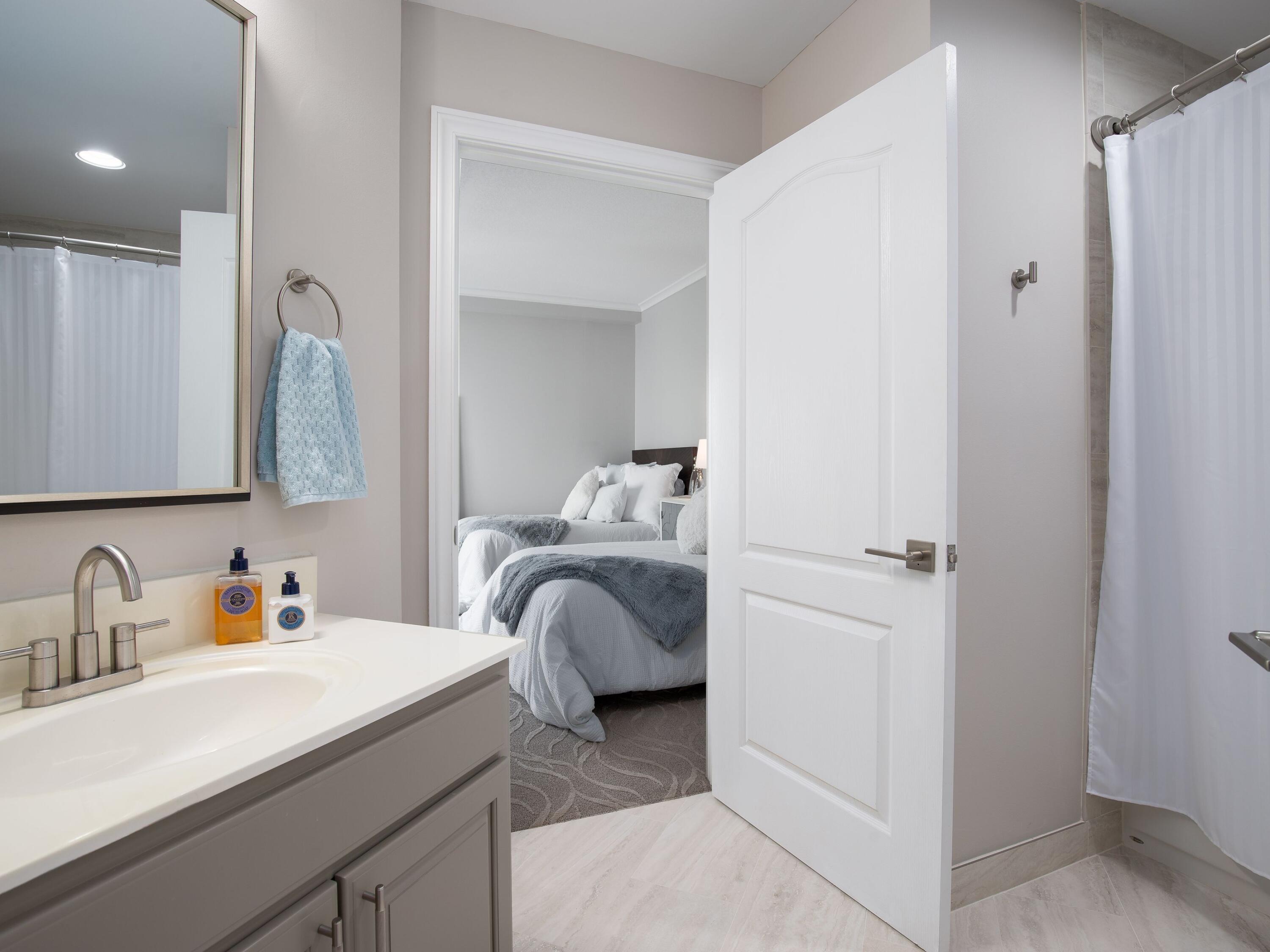 ANCHORAGE AT SANDESTIN - Residential