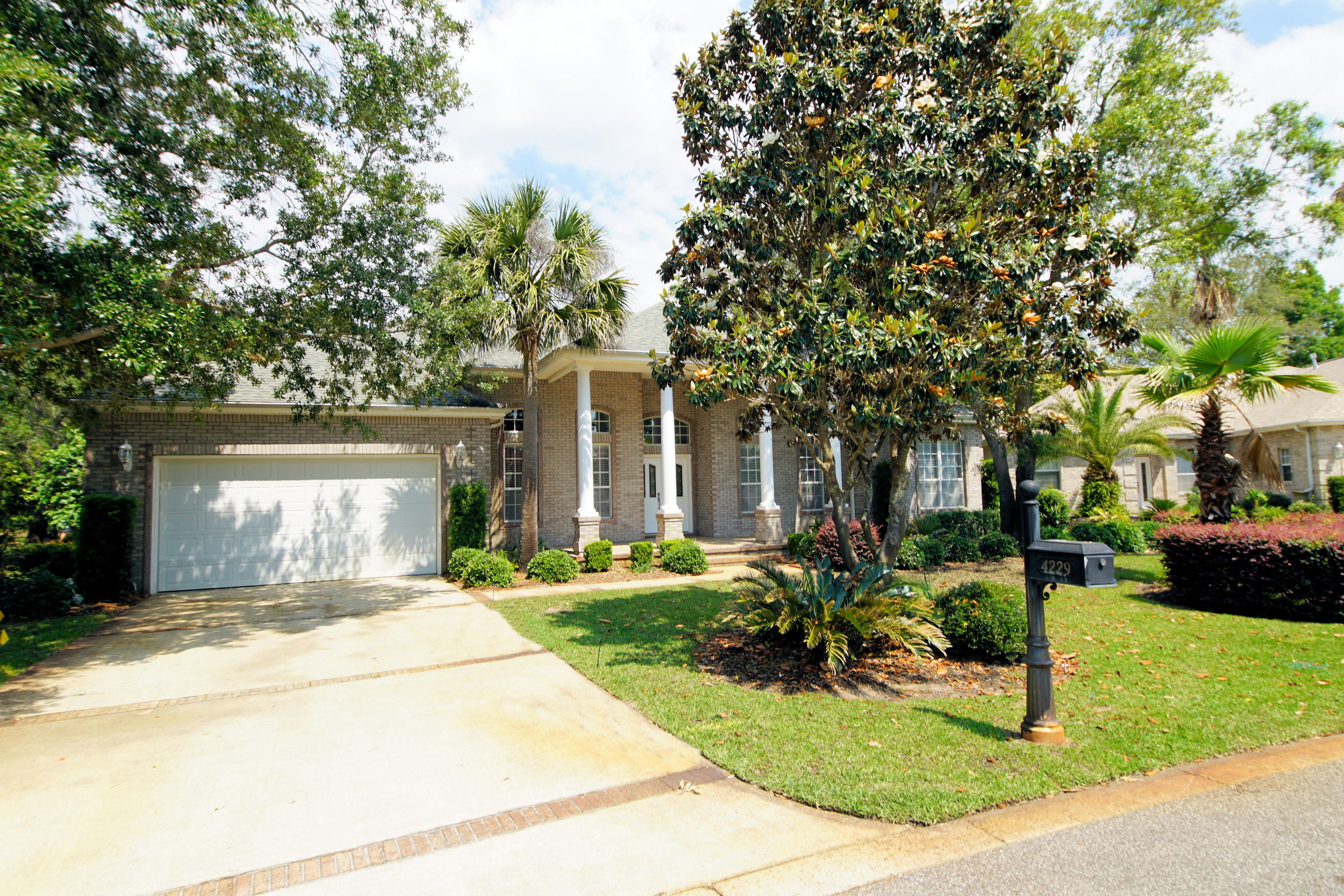 MAGNOLIA PLANTATION AT BLUEWATER BAY - Residential