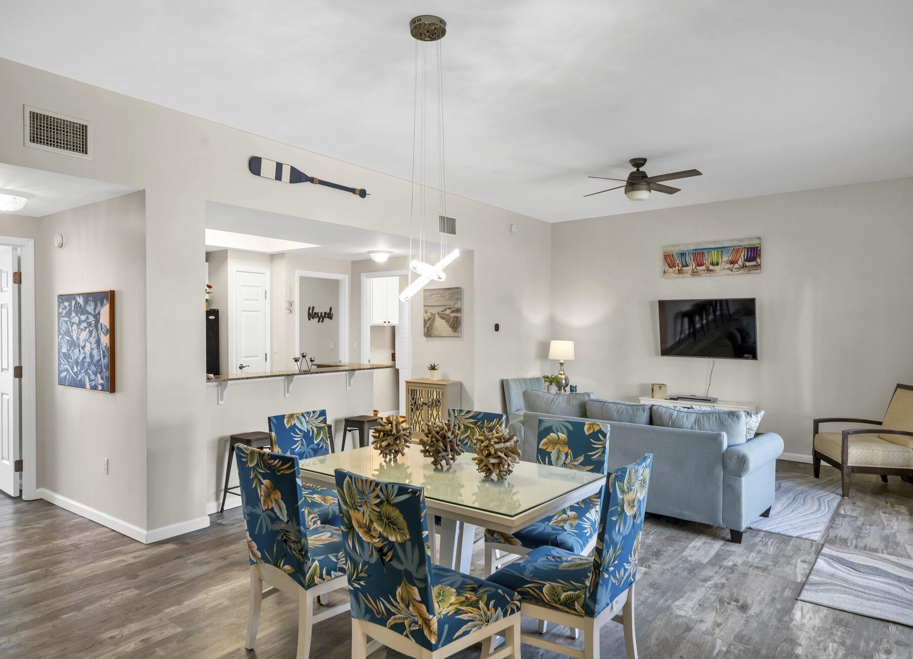 THE PALMS OF DESTIN - Residential