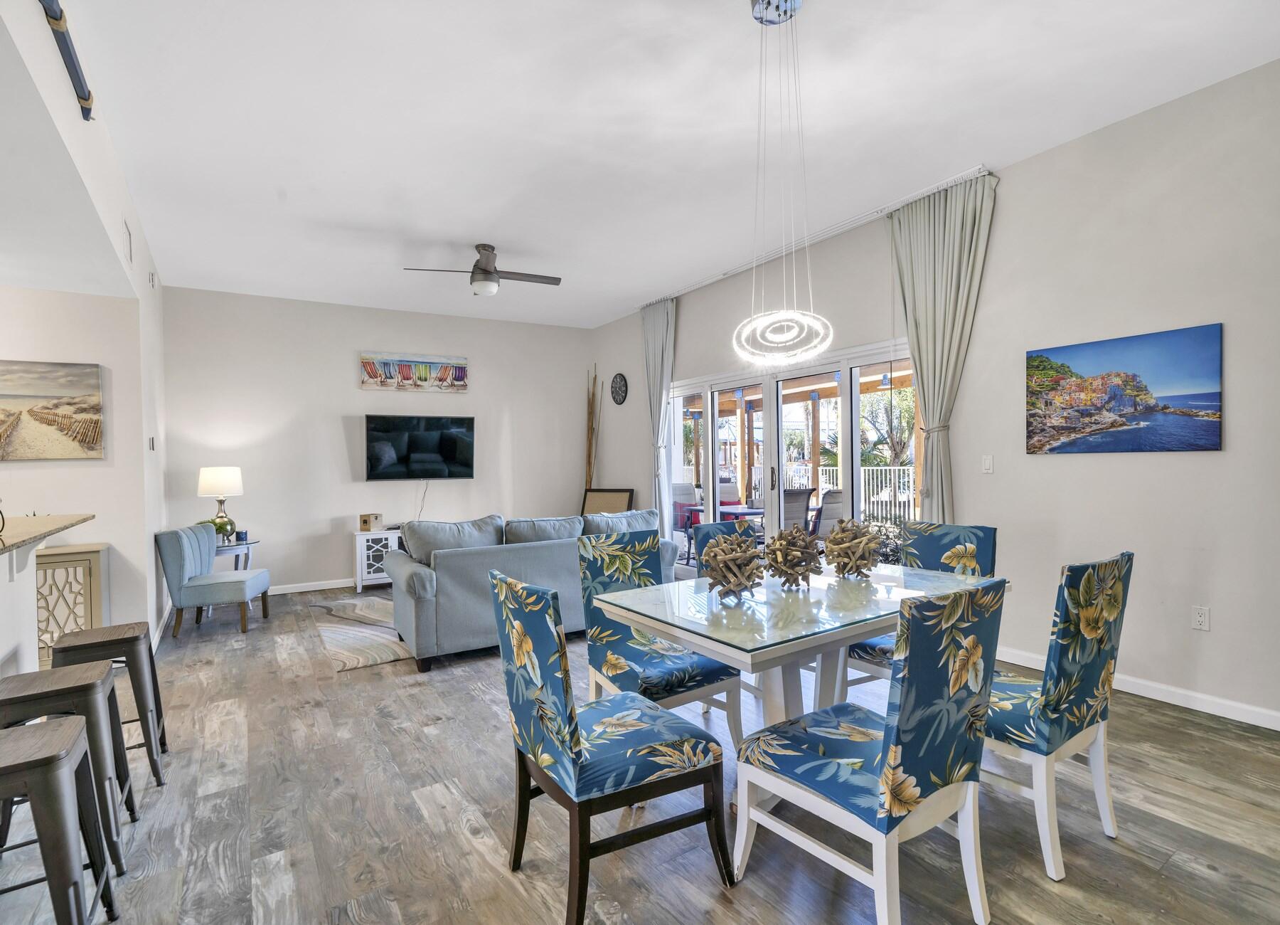 THE PALMS OF DESTIN - Residential