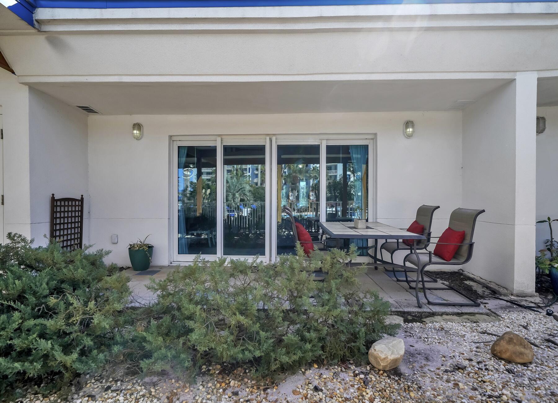 THE PALMS OF DESTIN - Residential