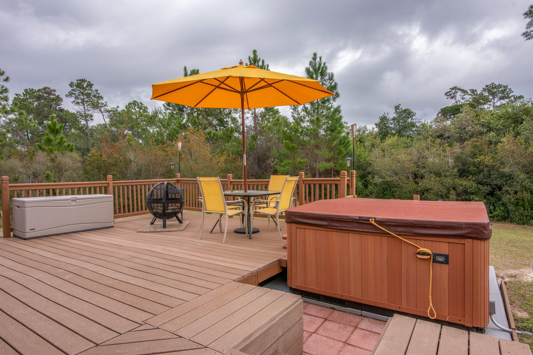 TREASURE ISLAND - Residential