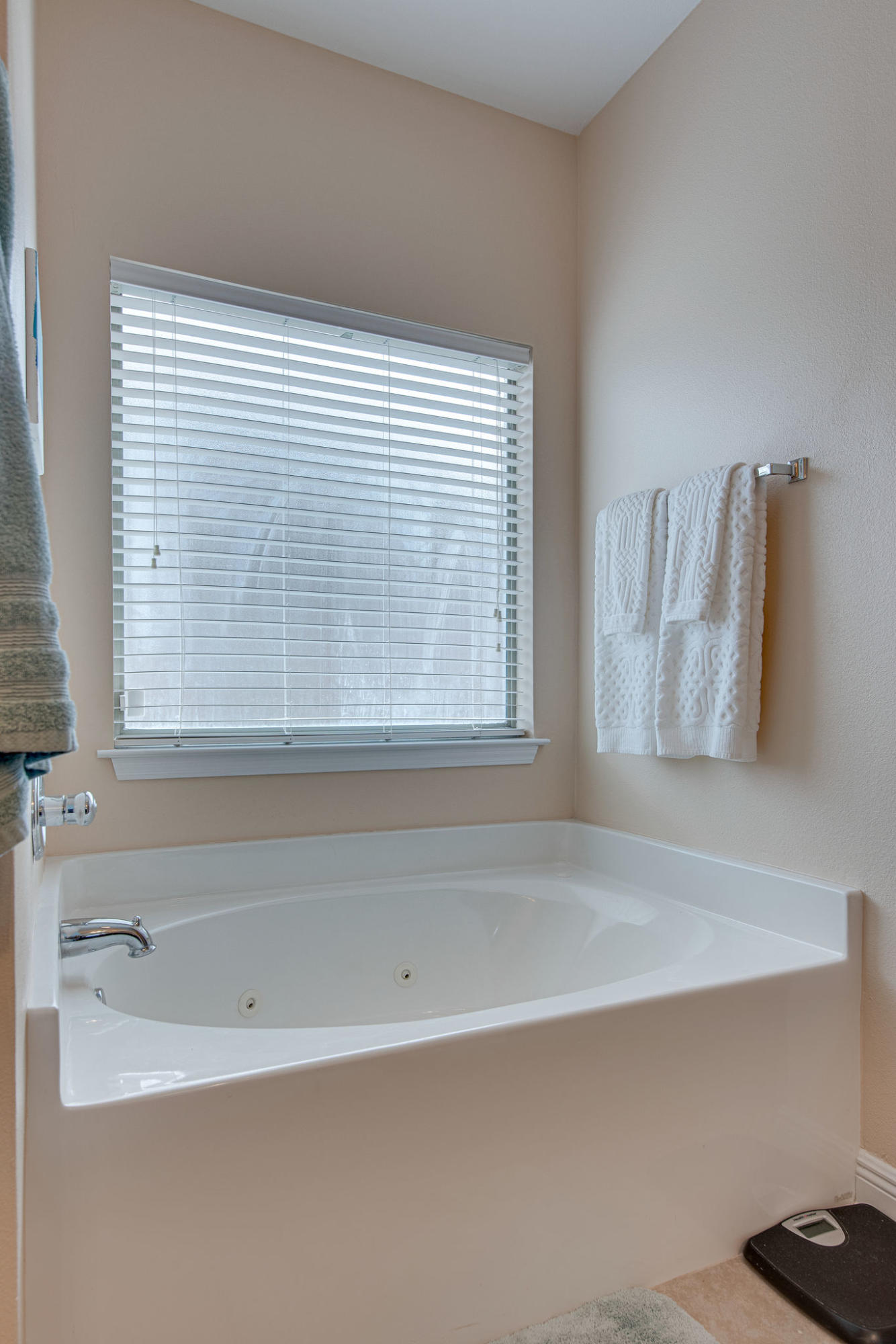 TREASURE ISLAND - Residential