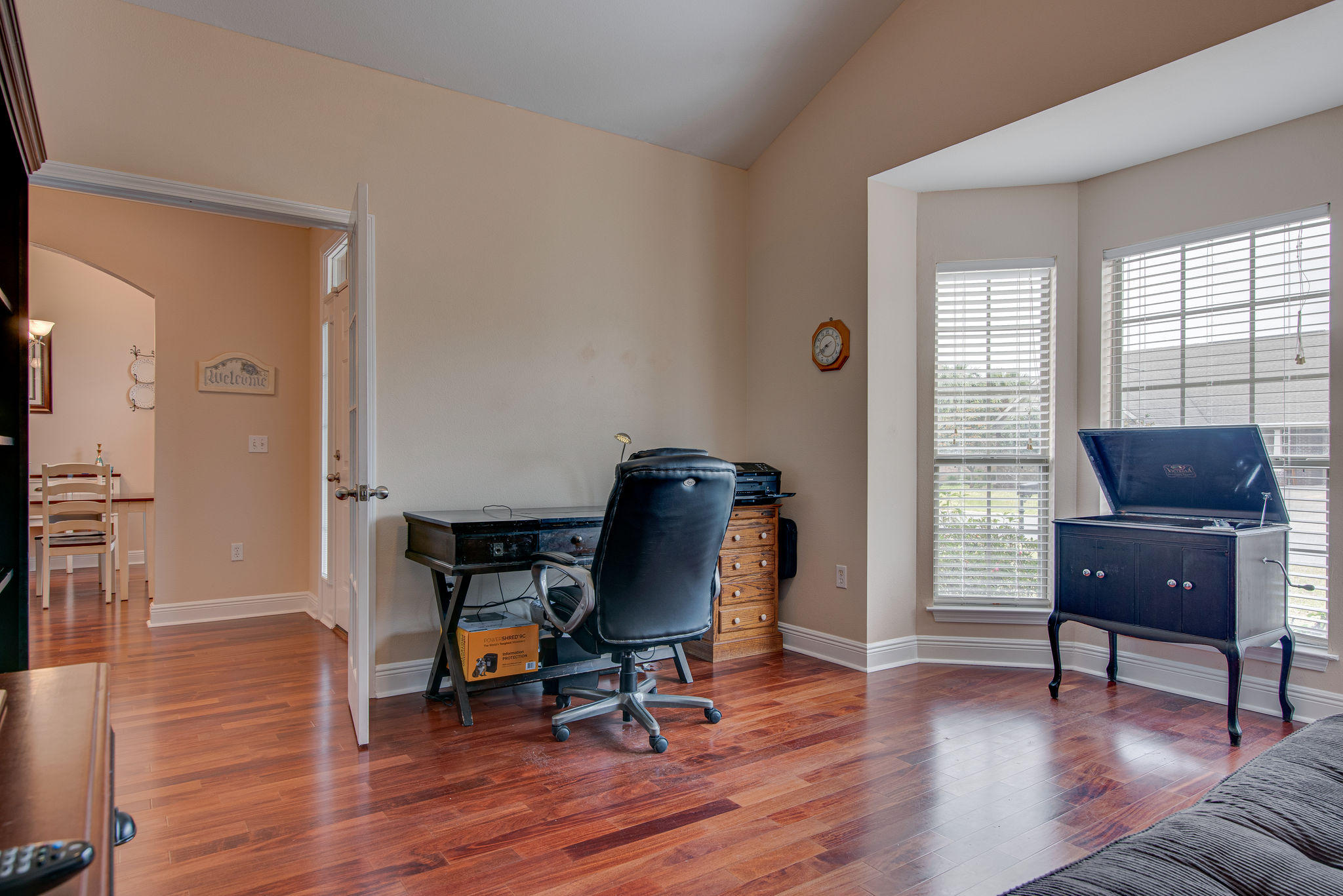 TREASURE ISLAND - Residential