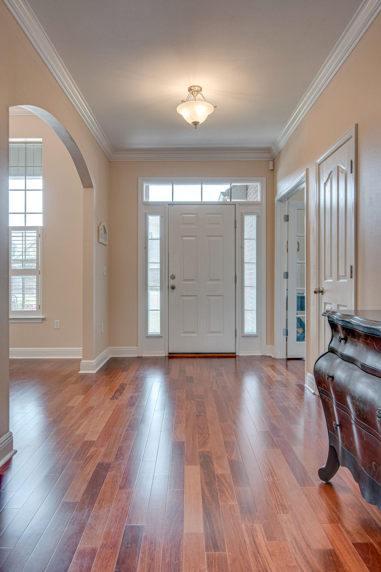 TREASURE ISLAND - Residential