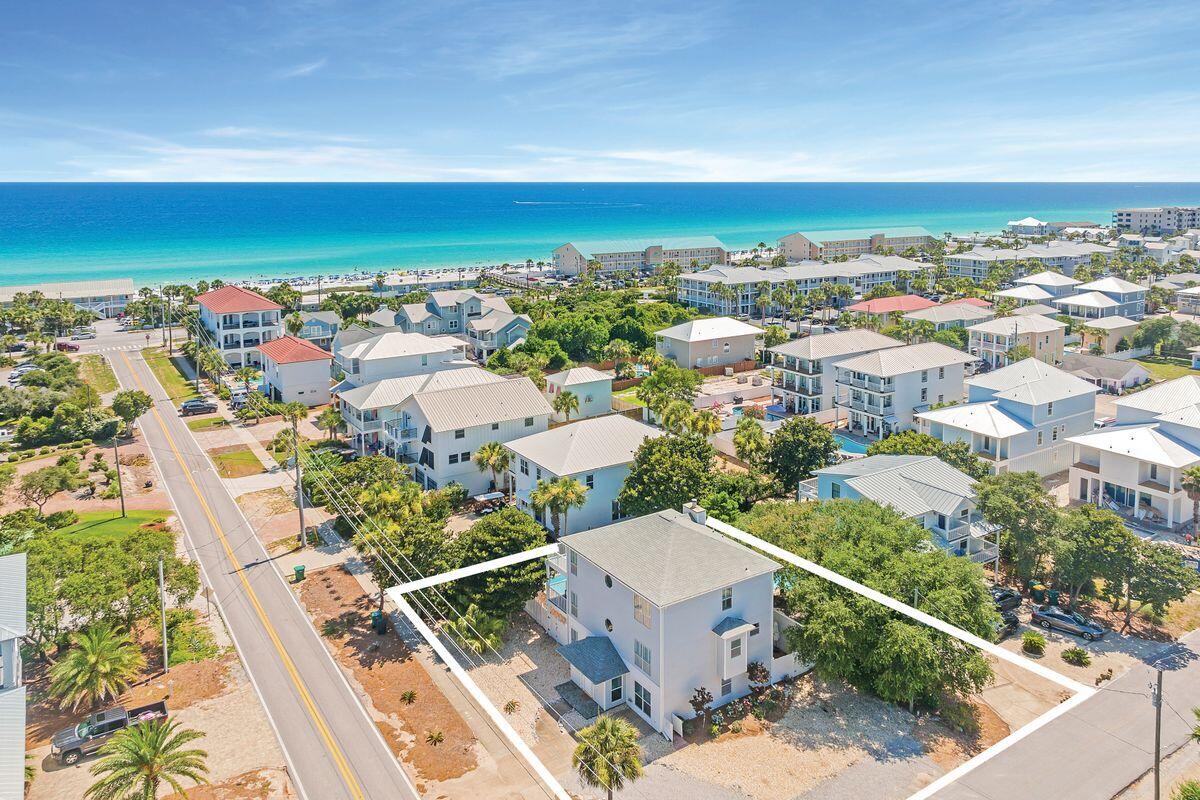 CRYSTAL BEACH - Residential