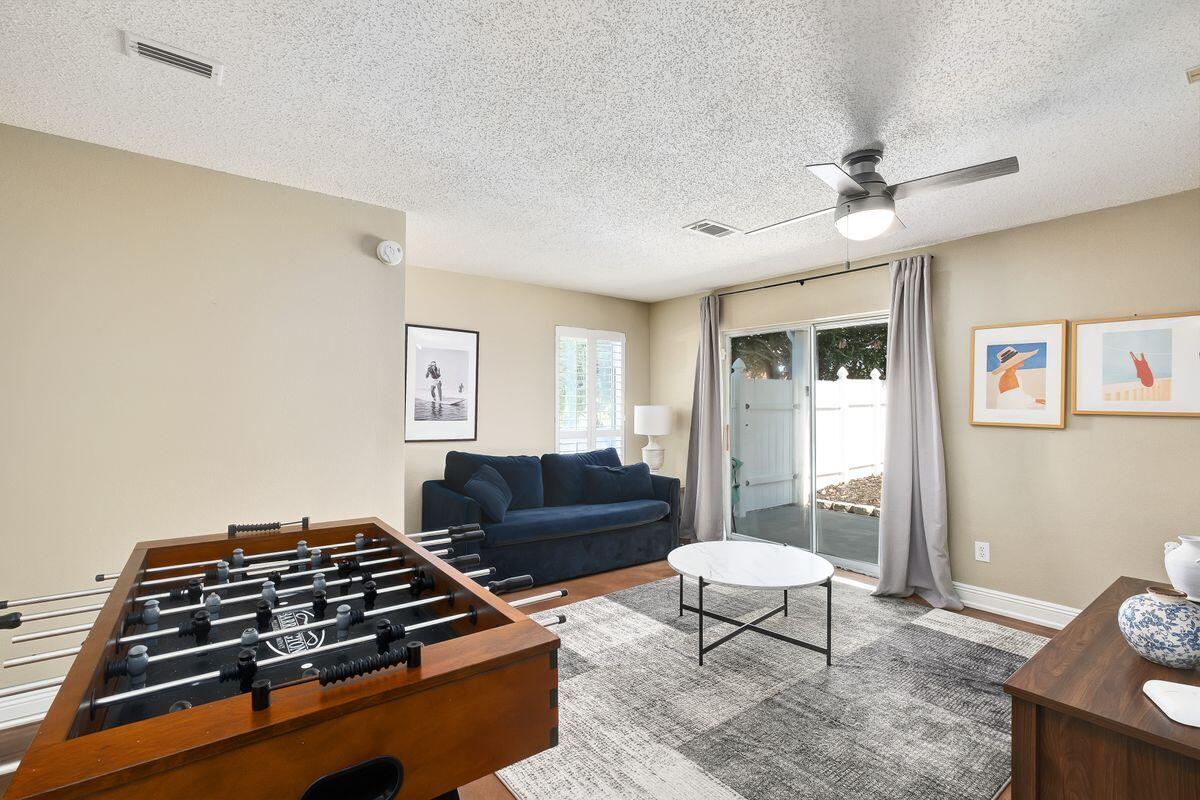 CRYSTAL BEACH - Residential