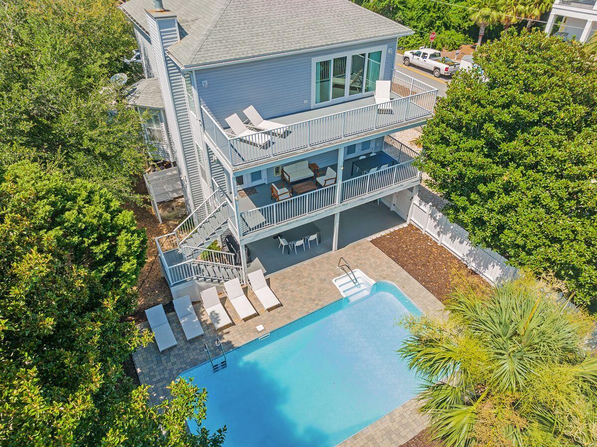 CRYSTAL BEACH - Residential