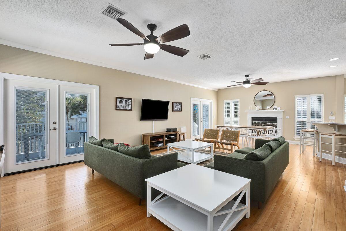 CRYSTAL BEACH - Residential