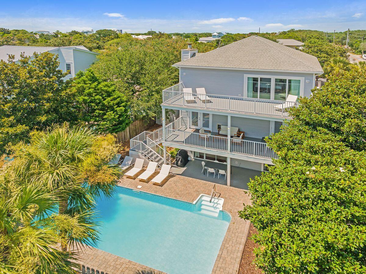 CRYSTAL BEACH - Residential