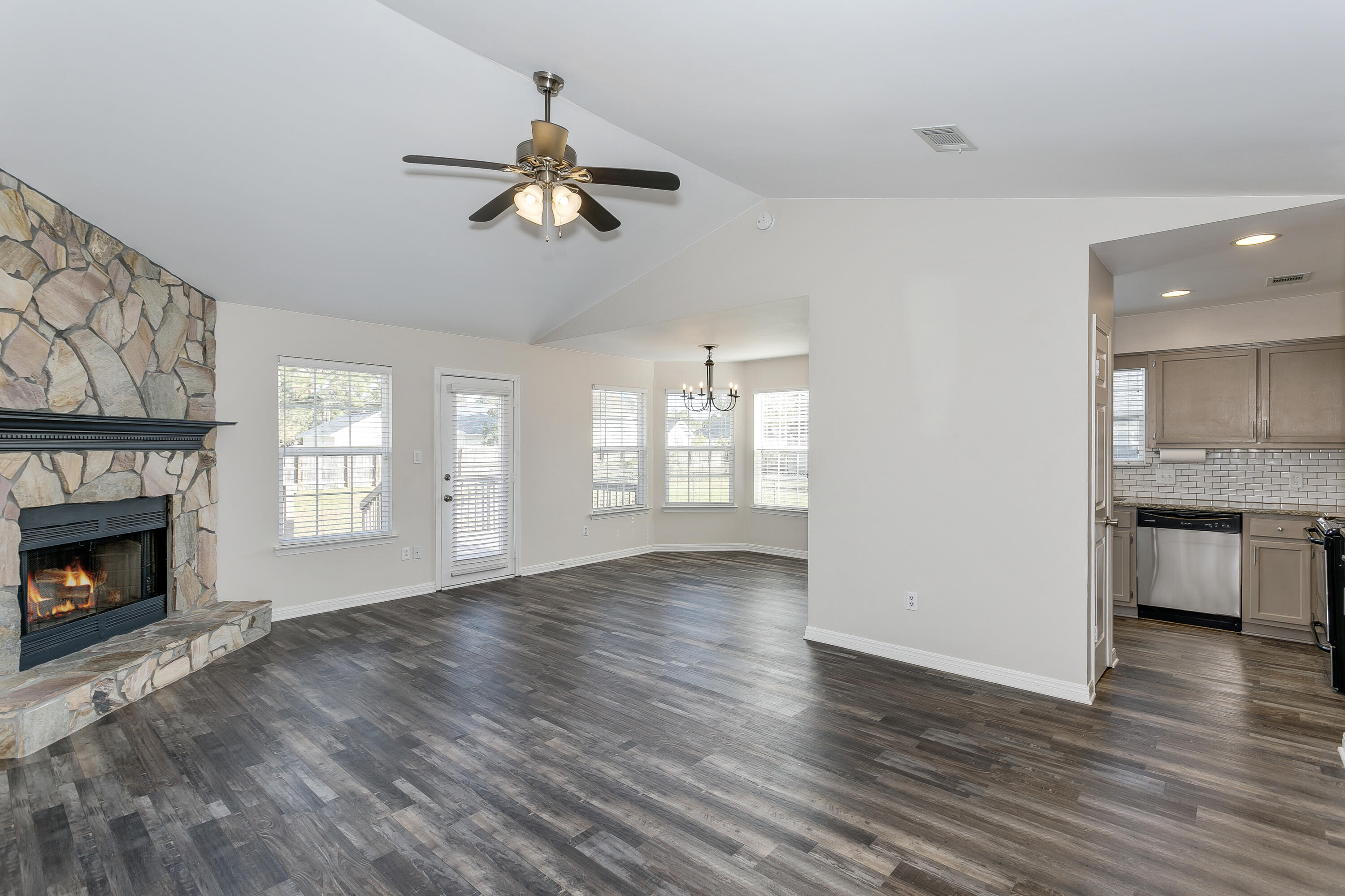 FOX DEN VILLAGES PHASE III - Residential