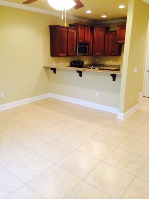WATER OAKS T/H - Residential