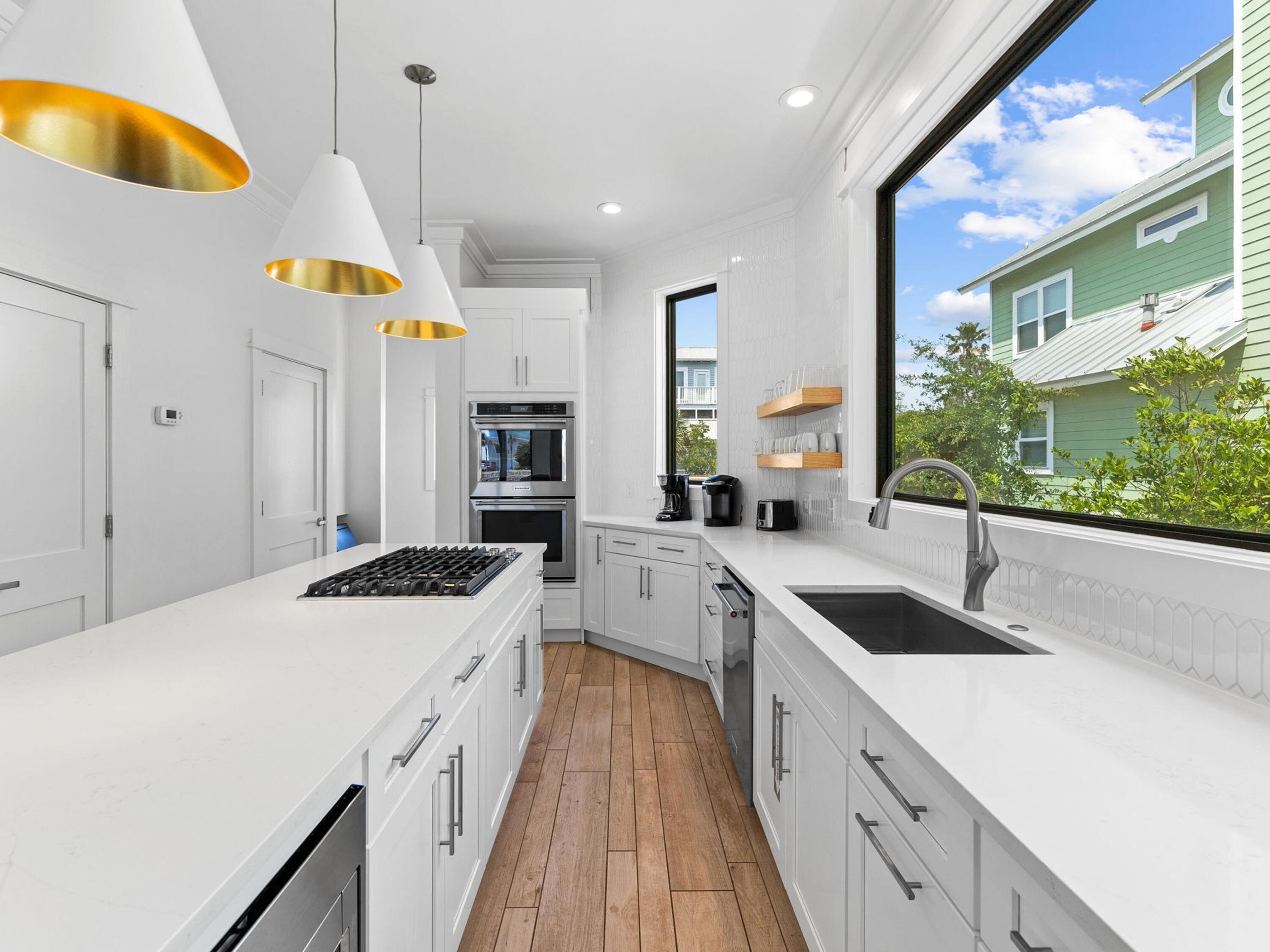 CRYSTAL BEACH - Residential