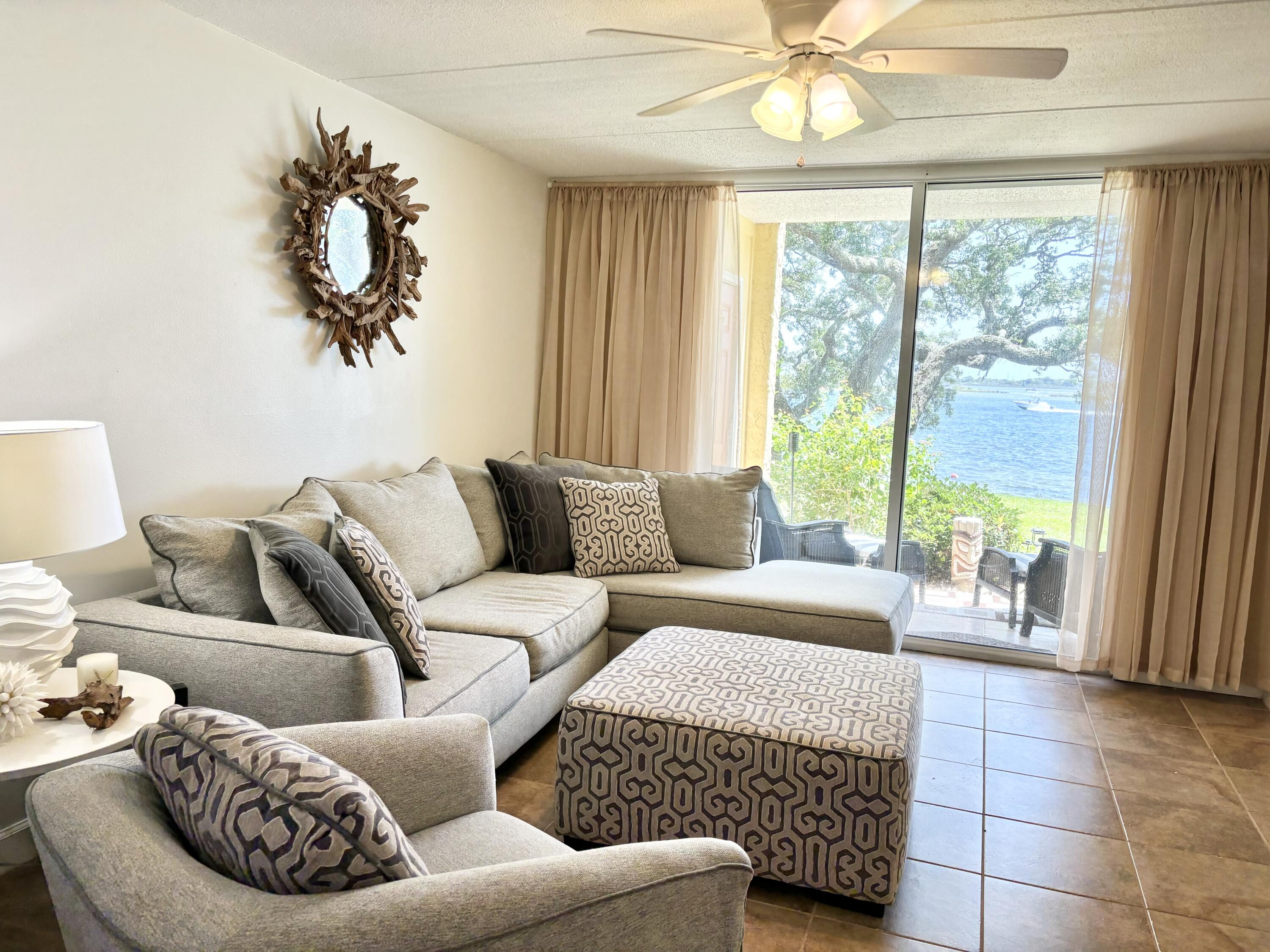 CEDARS CONDO - Residential