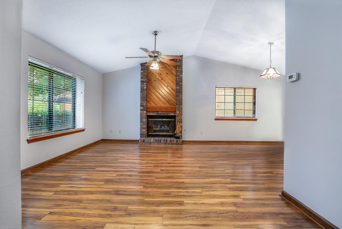 CEDAR RIDGE PH 4 - Residential
