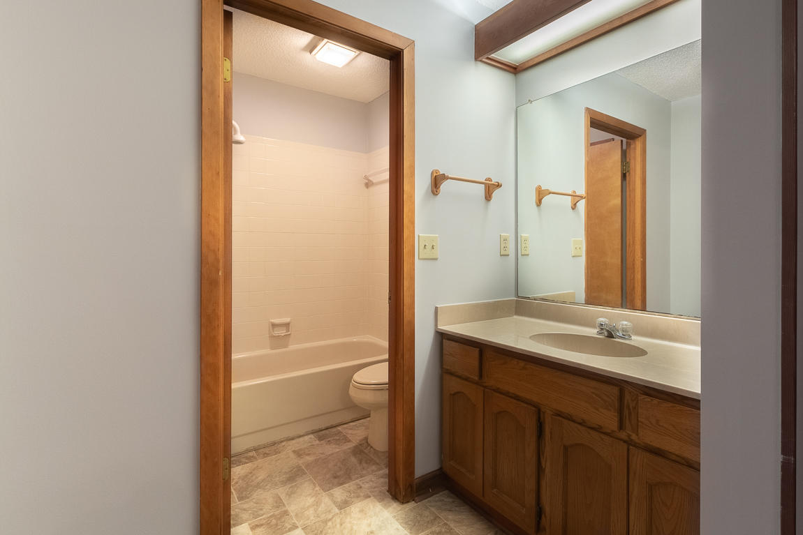 CEDAR RIDGE PH 4 - Residential