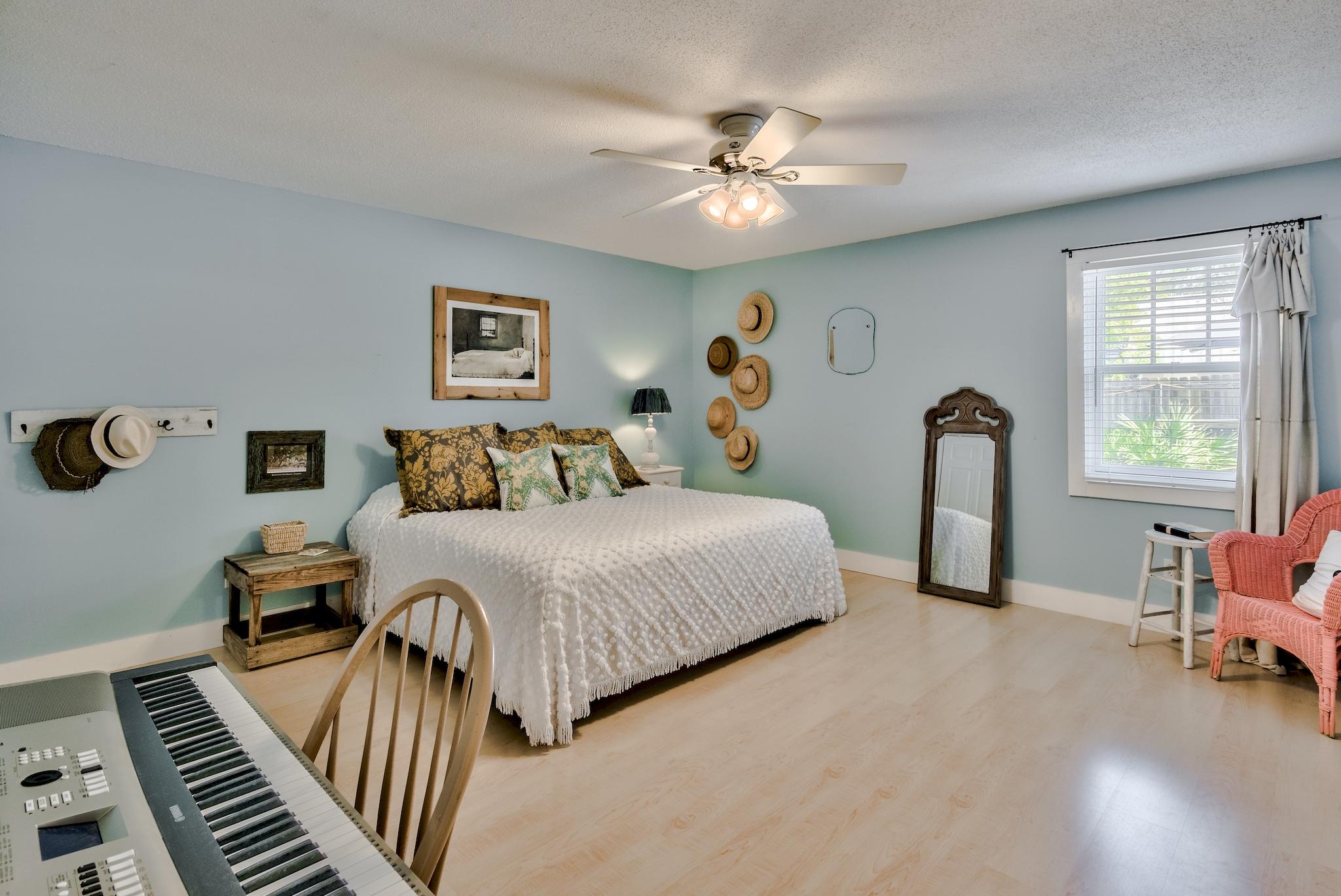 GULF HILLS ESTATES UNREC - Residential