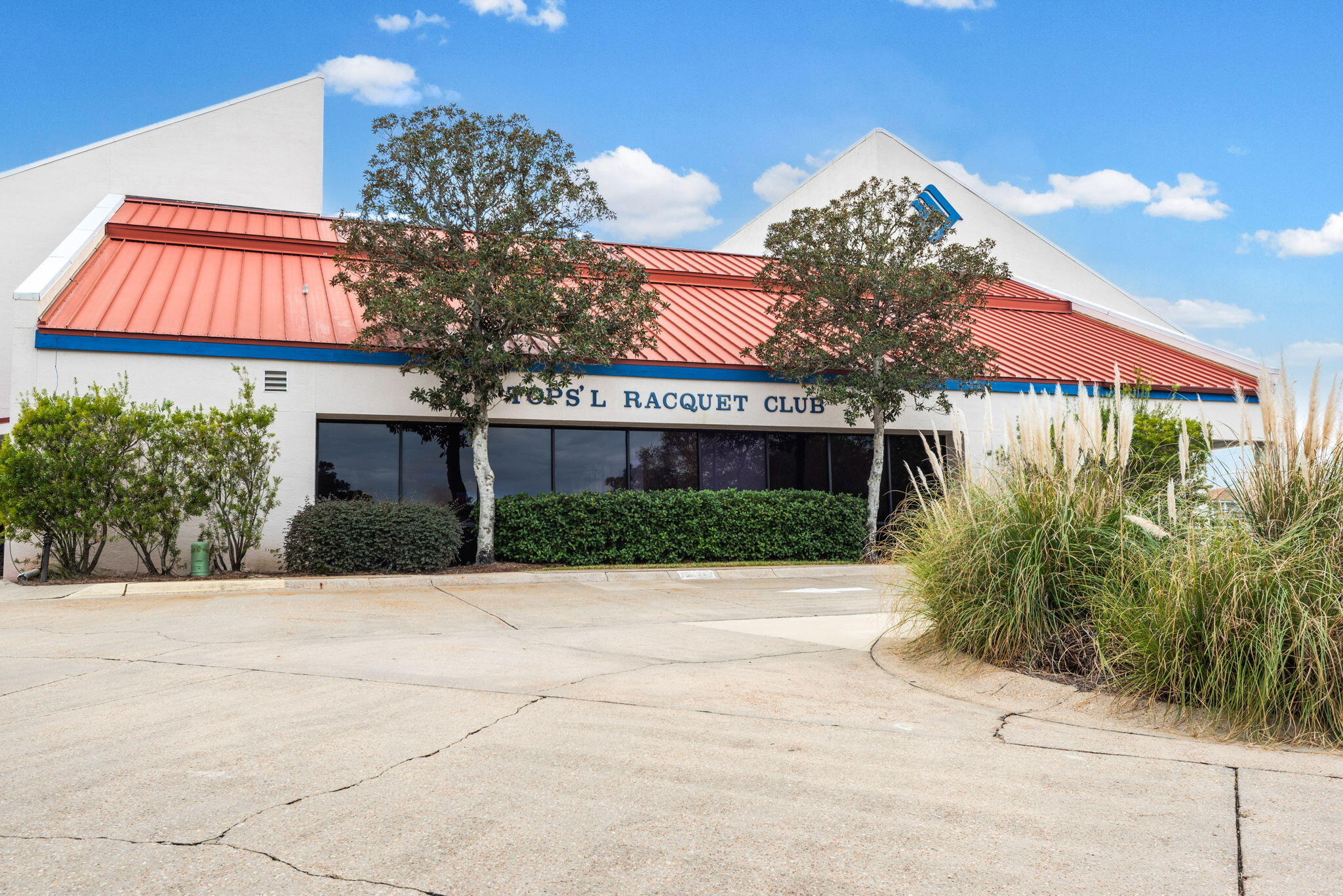 TIDES AT TOPS'L - Residential