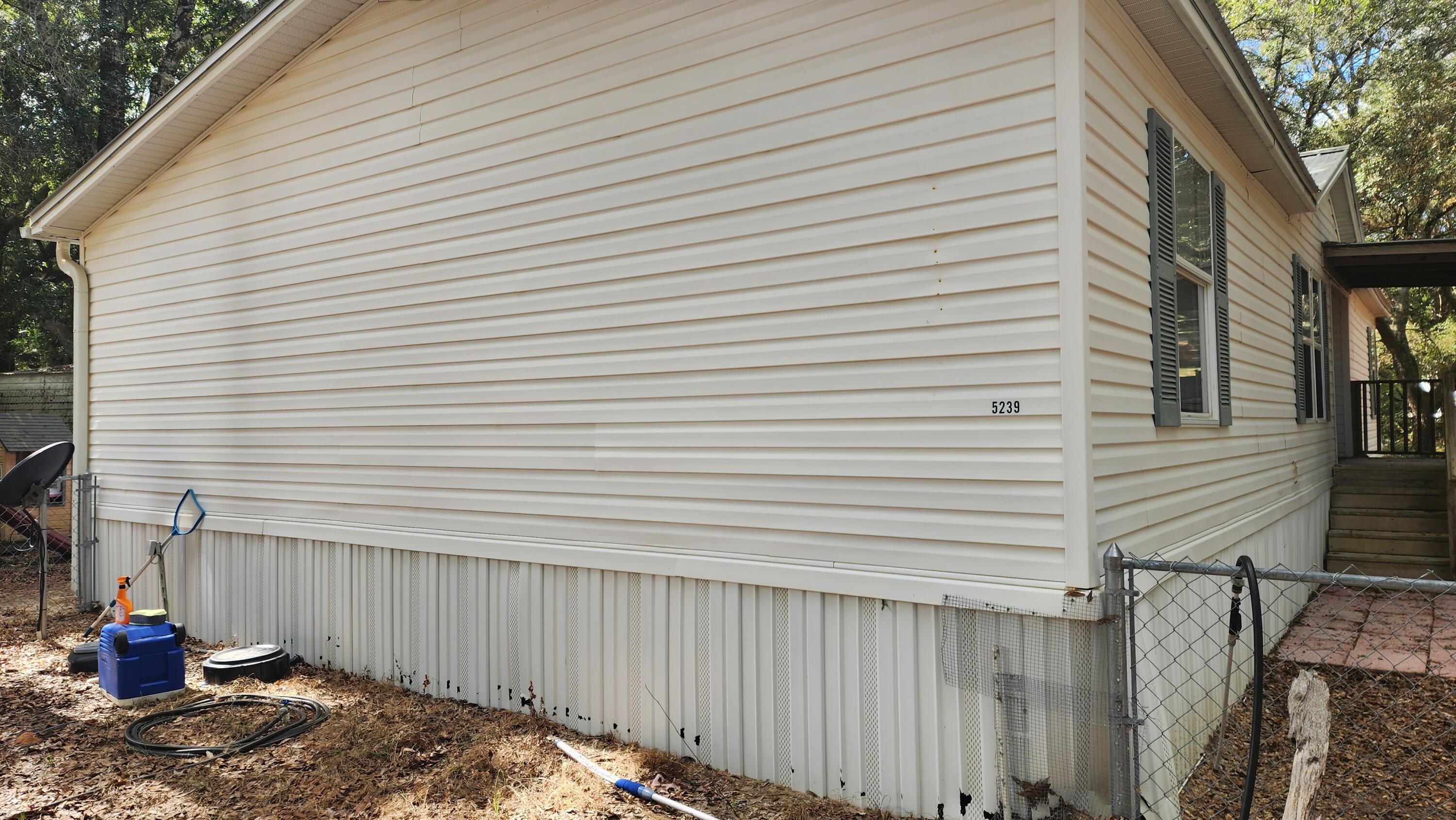 NO RECORDED SUBDIVISION - Residential