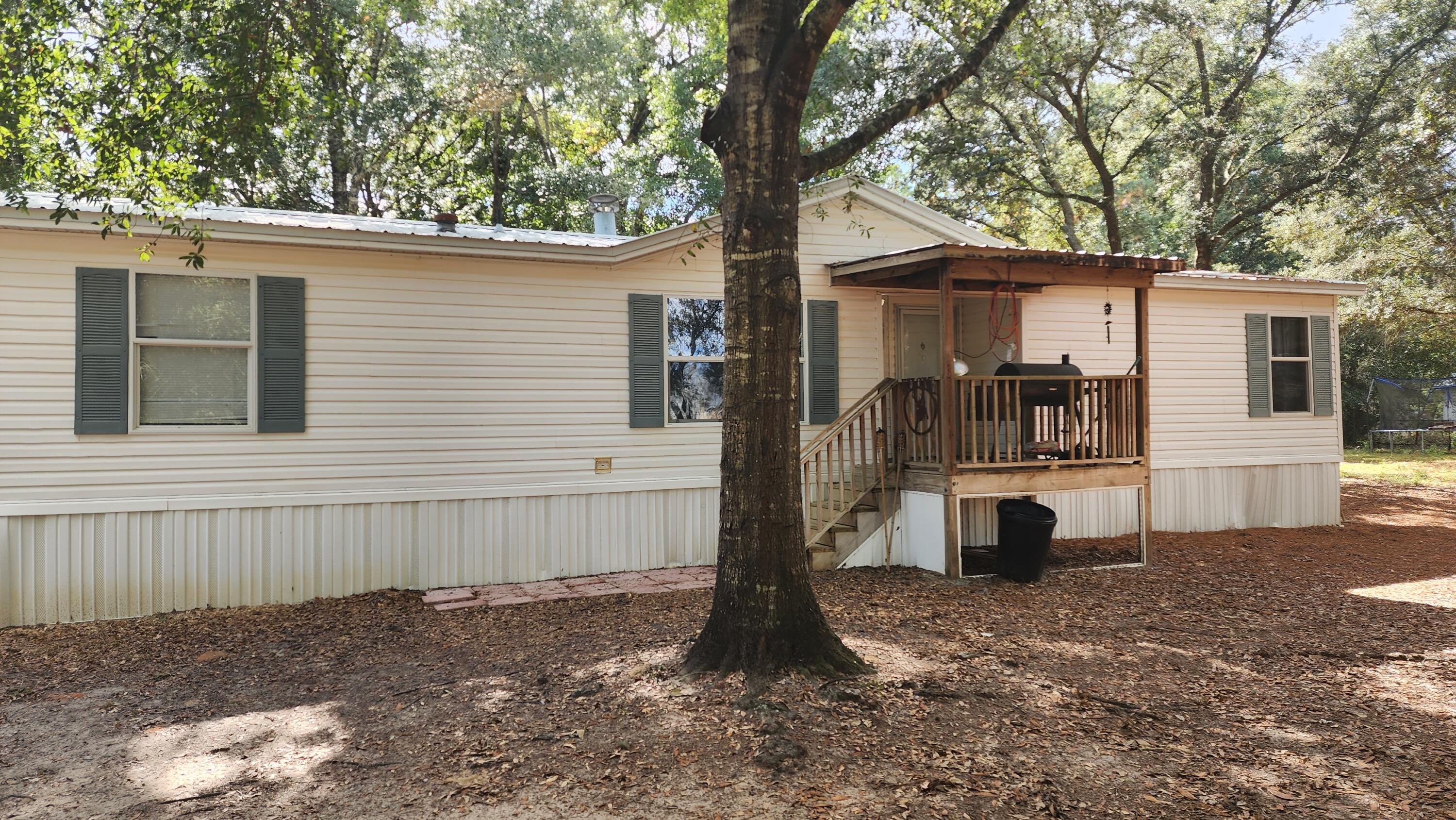 NO RECORDED SUBDIVISION - Residential