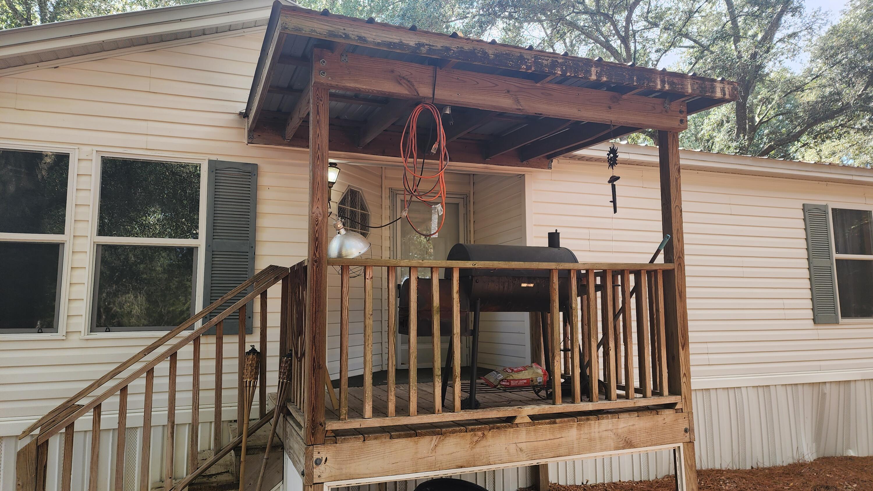 NO RECORDED SUBDIVISION - Residential