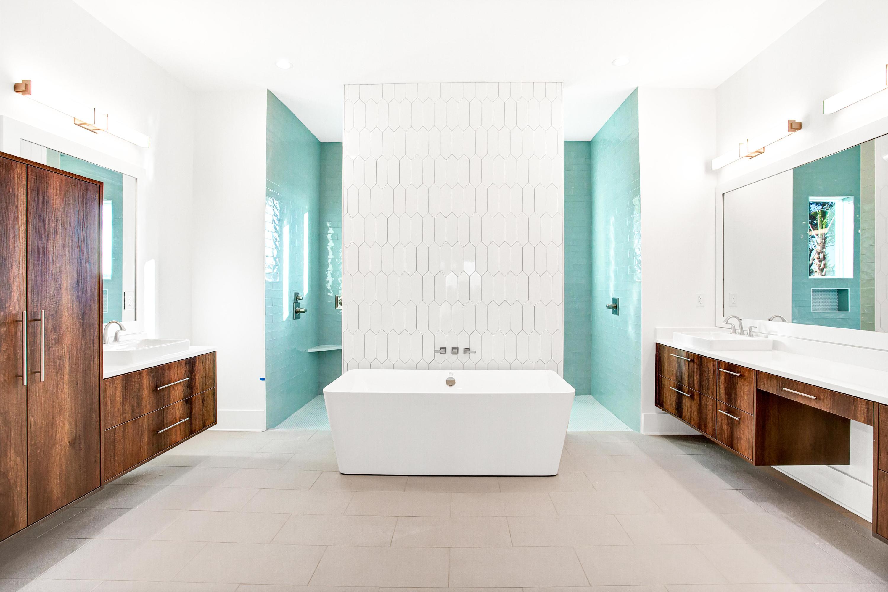 REGATTA BAY PH 1 - Residential