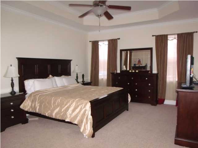 ROLLING RIDGE - Residential