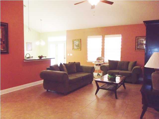 ROLLING RIDGE - Residential