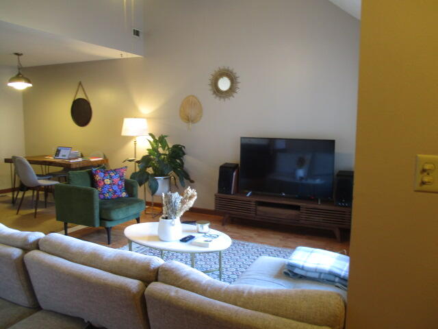 LONGLEAF HEIGHTS - Residential Lease