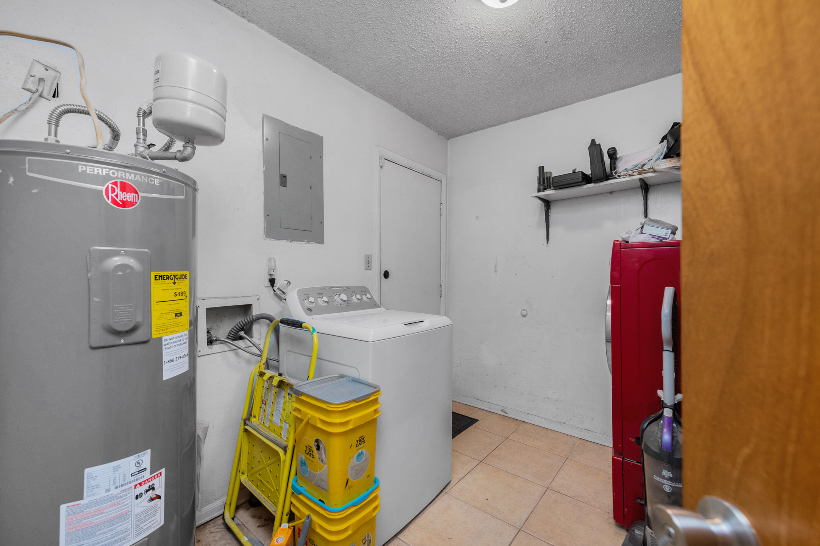 PINE MEADOWS 4TH ADDN - Residential