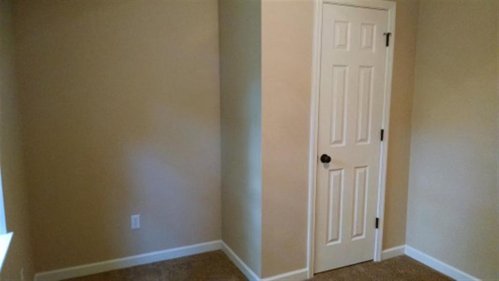 PINE MEADOWS ADD #2 LOT 3 BLK C - Residential