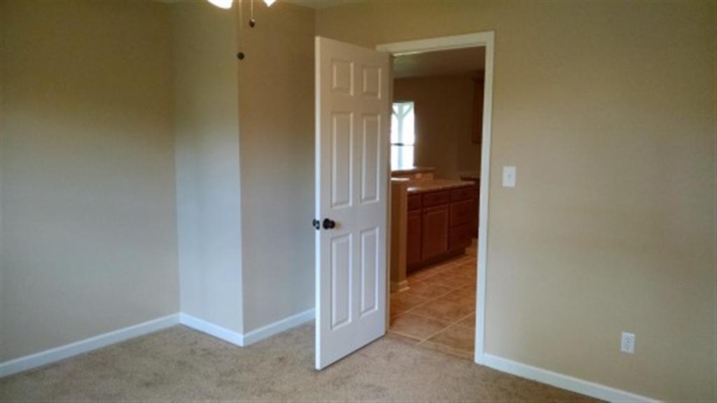 PINE MEADOWS ADD #2 LOT 3 BLK C - Residential