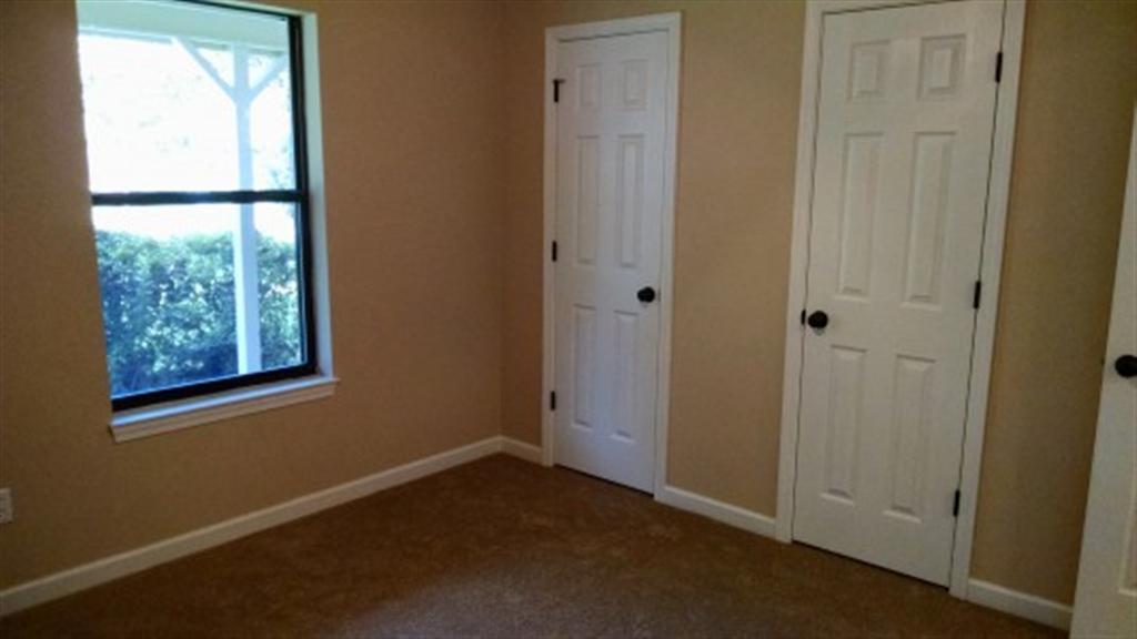 PINE MEADOWS ADD #2 LOT 3 BLK C - Residential