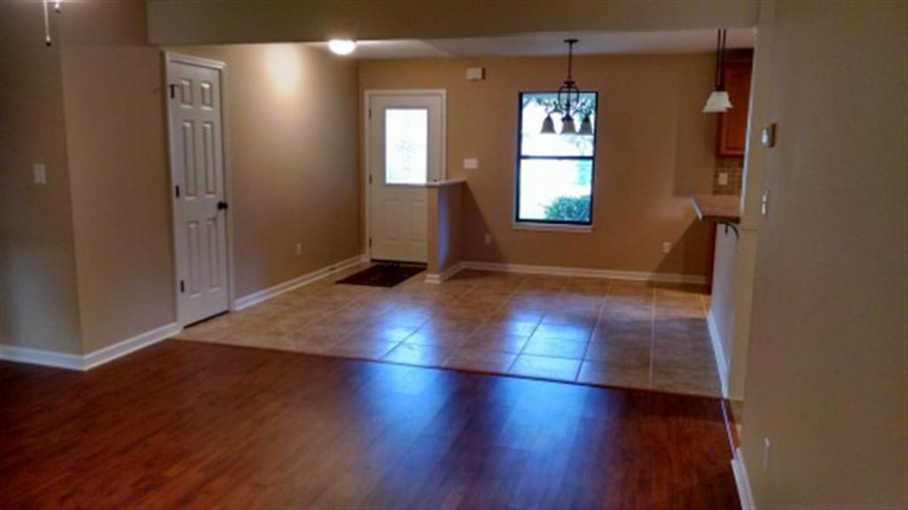 PINE MEADOWS ADD #2 LOT 3 BLK C - Residential