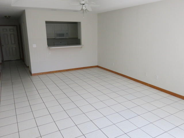 DIXIE MANOR T/H - Residential Lease