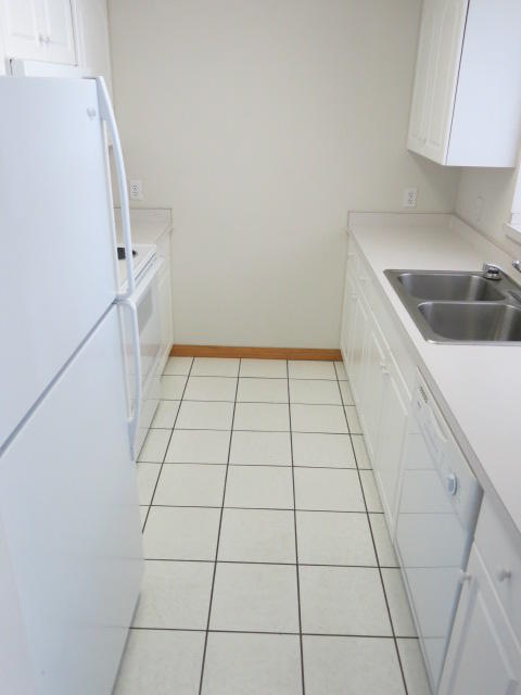 DIXIE MANOR T/H - Residential Lease