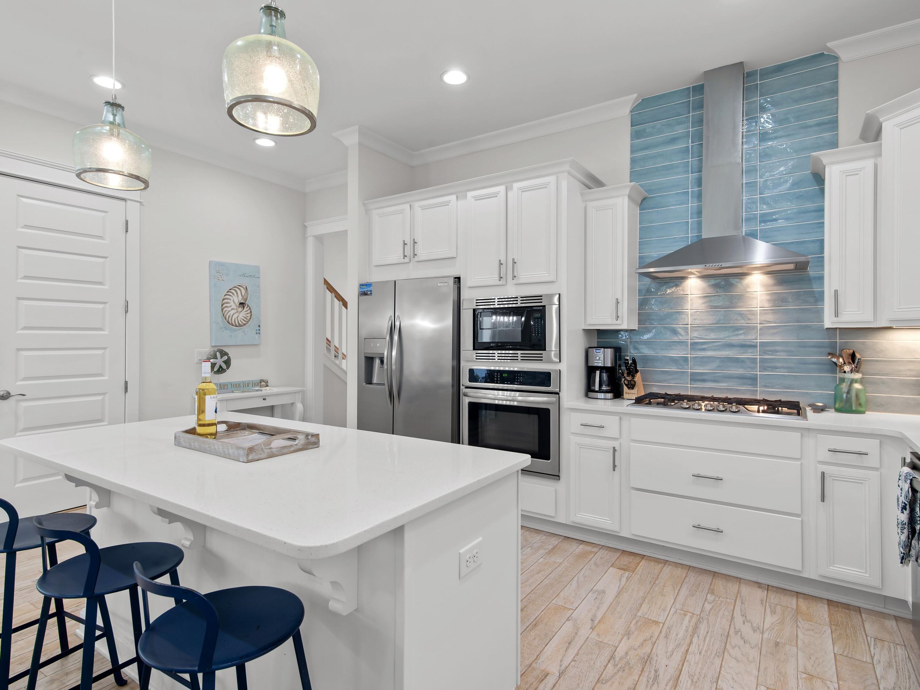 HIGHLAND PARKS - Residential