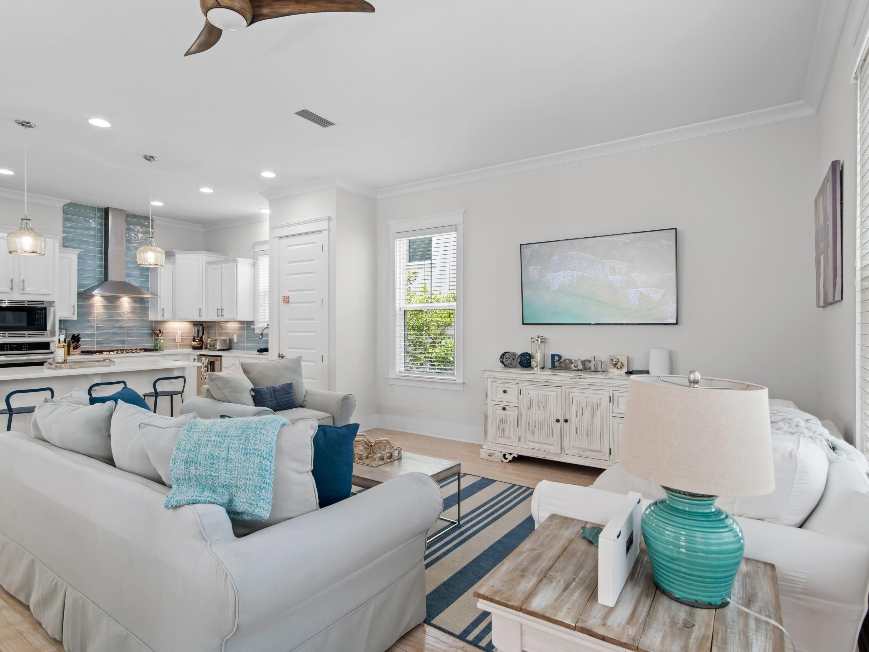 HIGHLAND PARKS - Residential