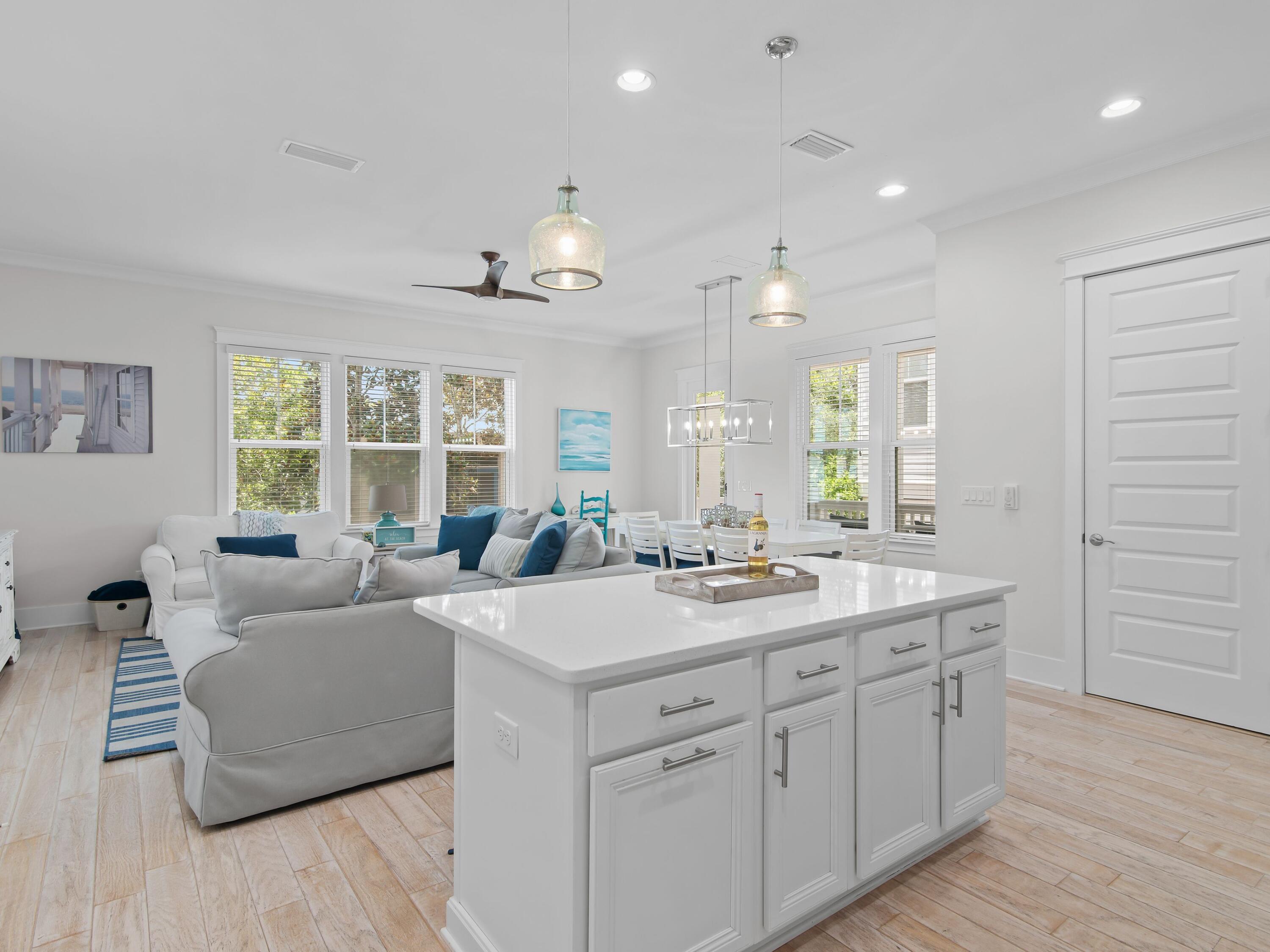 HIGHLAND PARKS - Residential