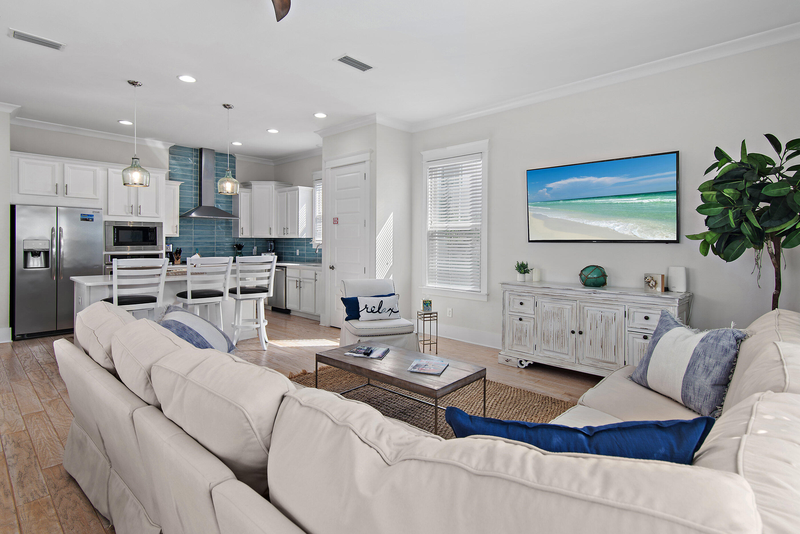 HIGHLAND PARKS - Residential