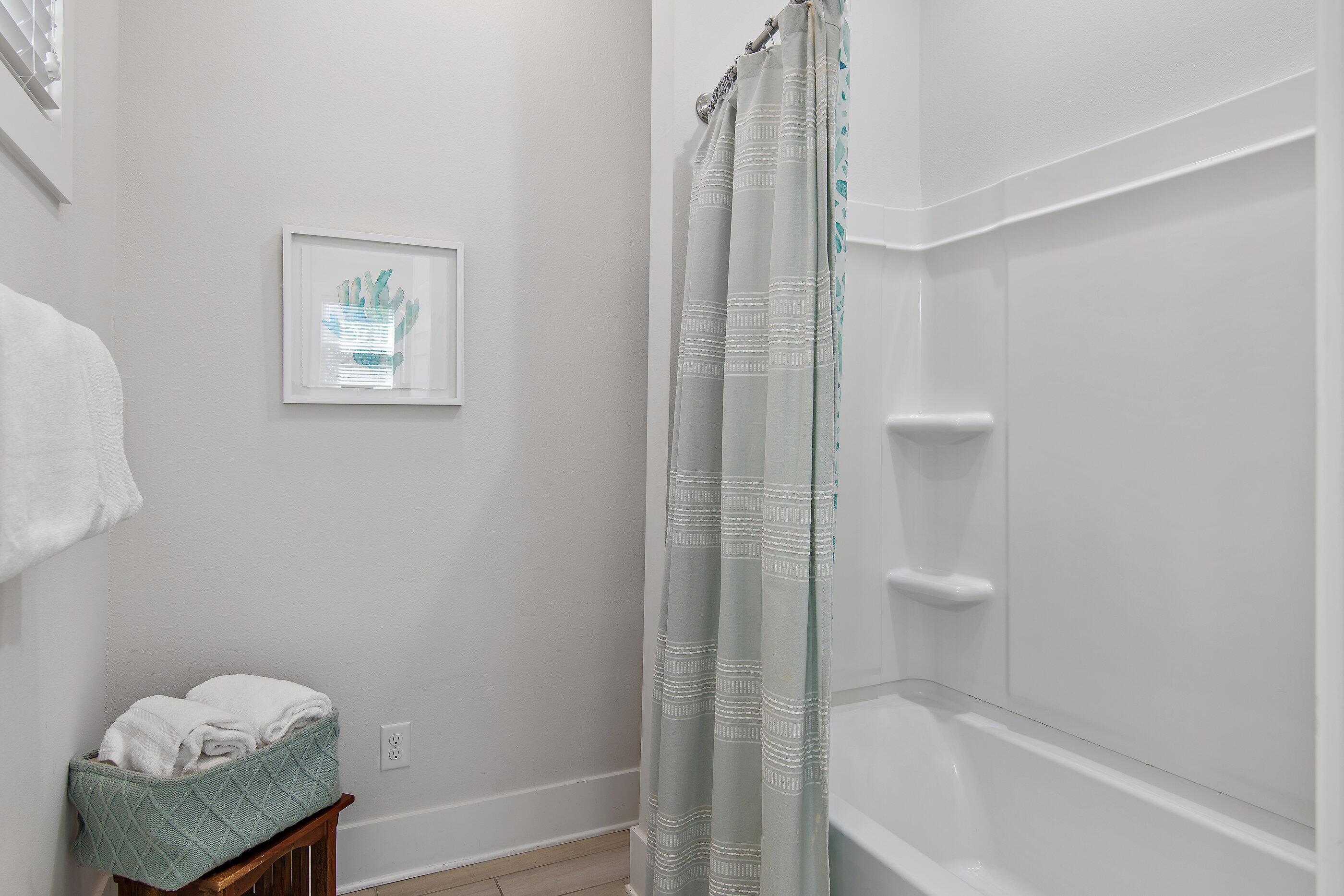 HIGHLAND PARKS - Residential