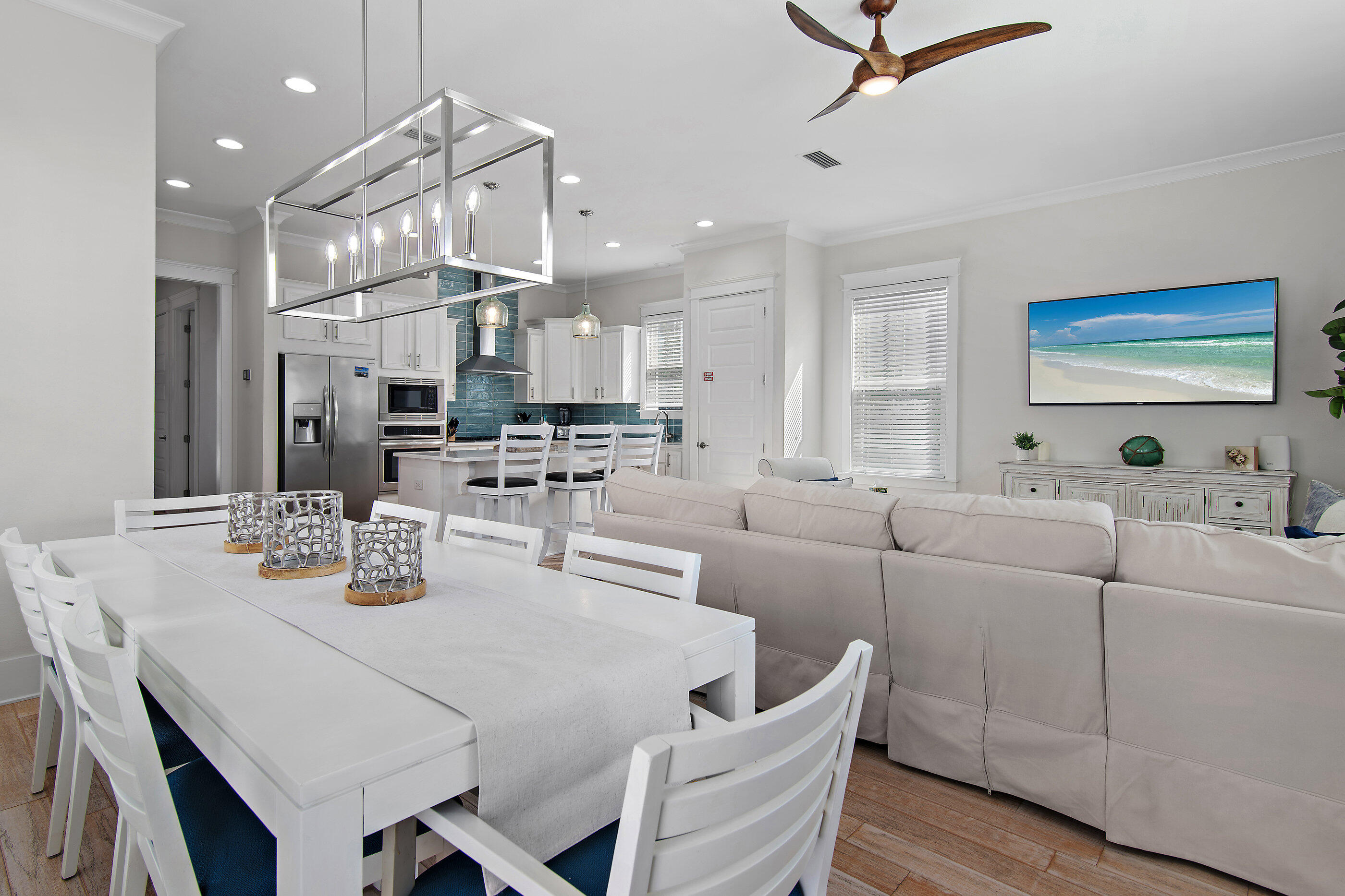 HIGHLAND PARKS - Residential