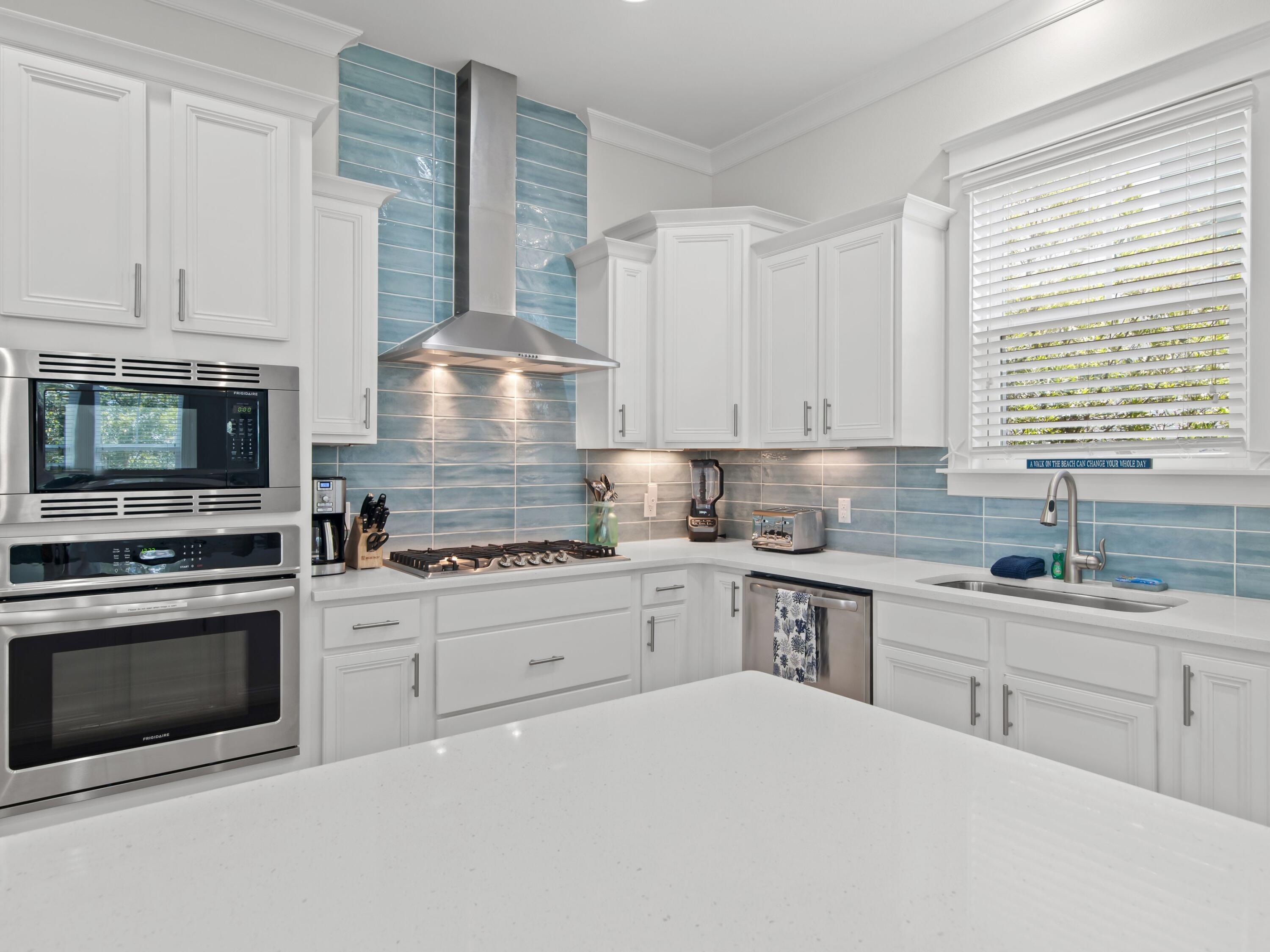 HIGHLAND PARKS - Residential