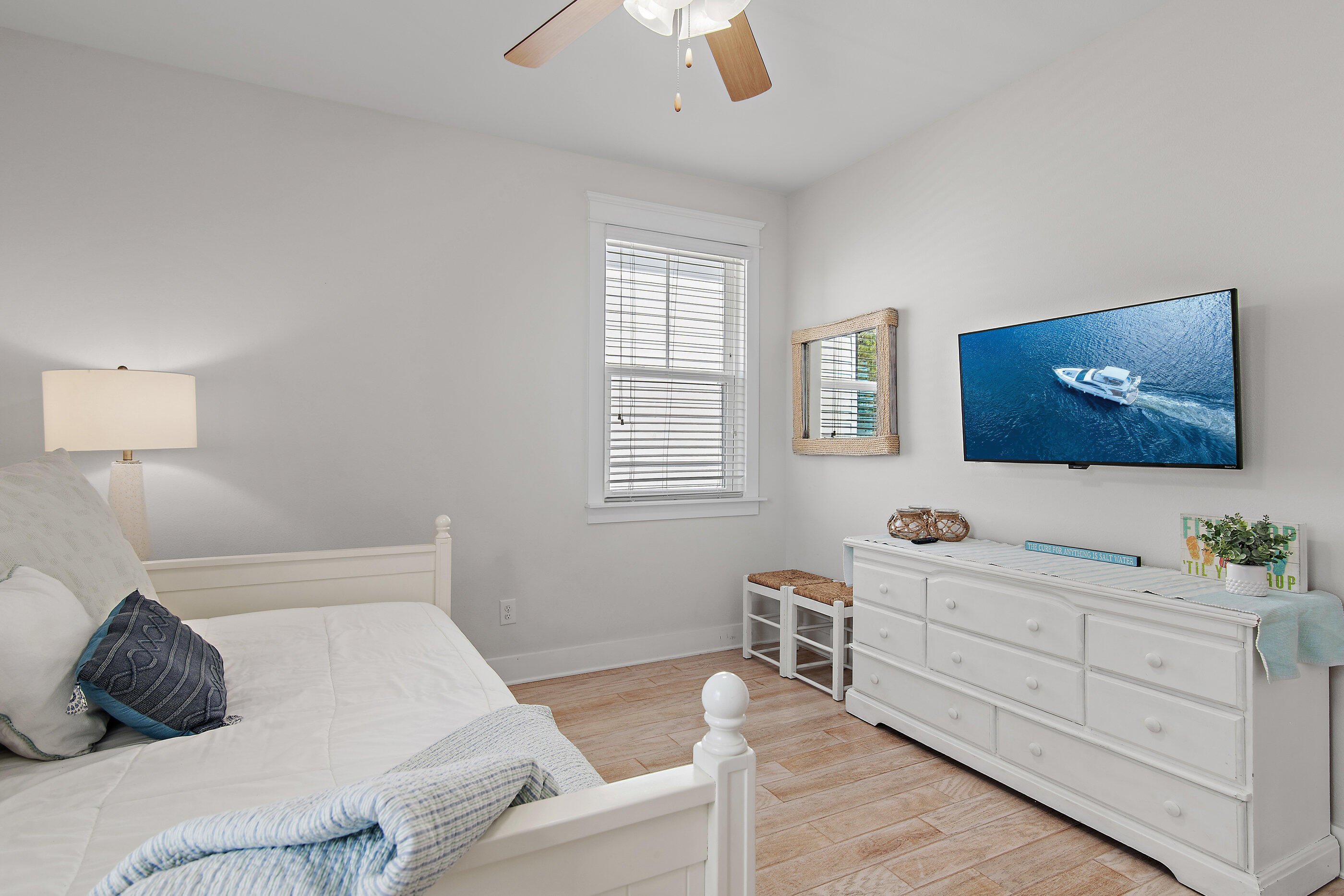 HIGHLAND PARKS - Residential