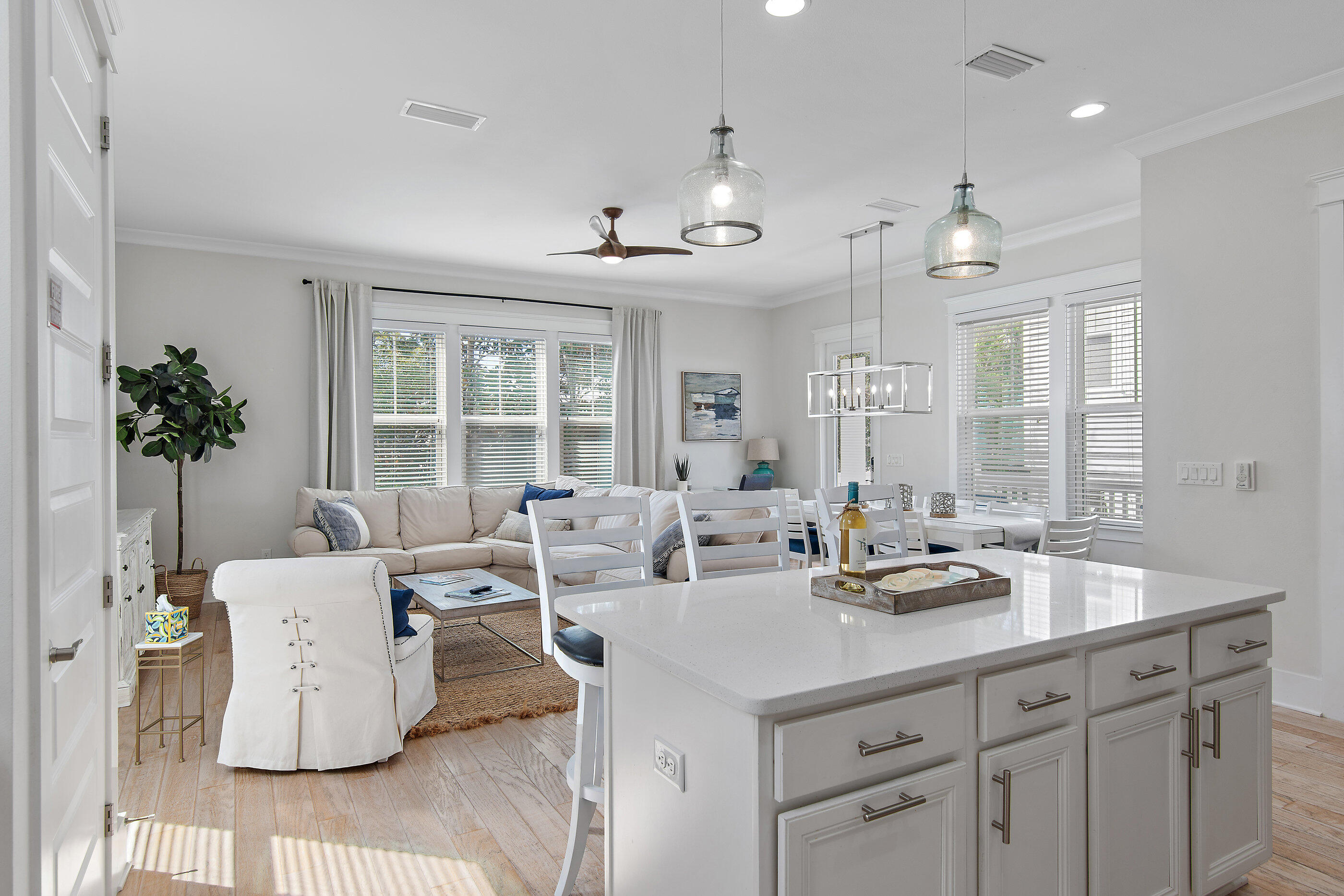 HIGHLAND PARKS - Residential