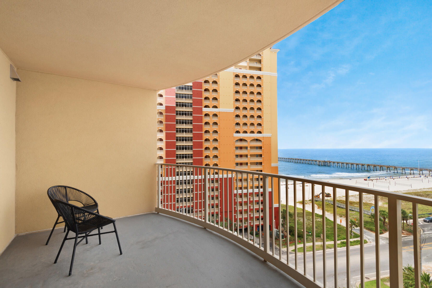 Calypso Towers III - Residential