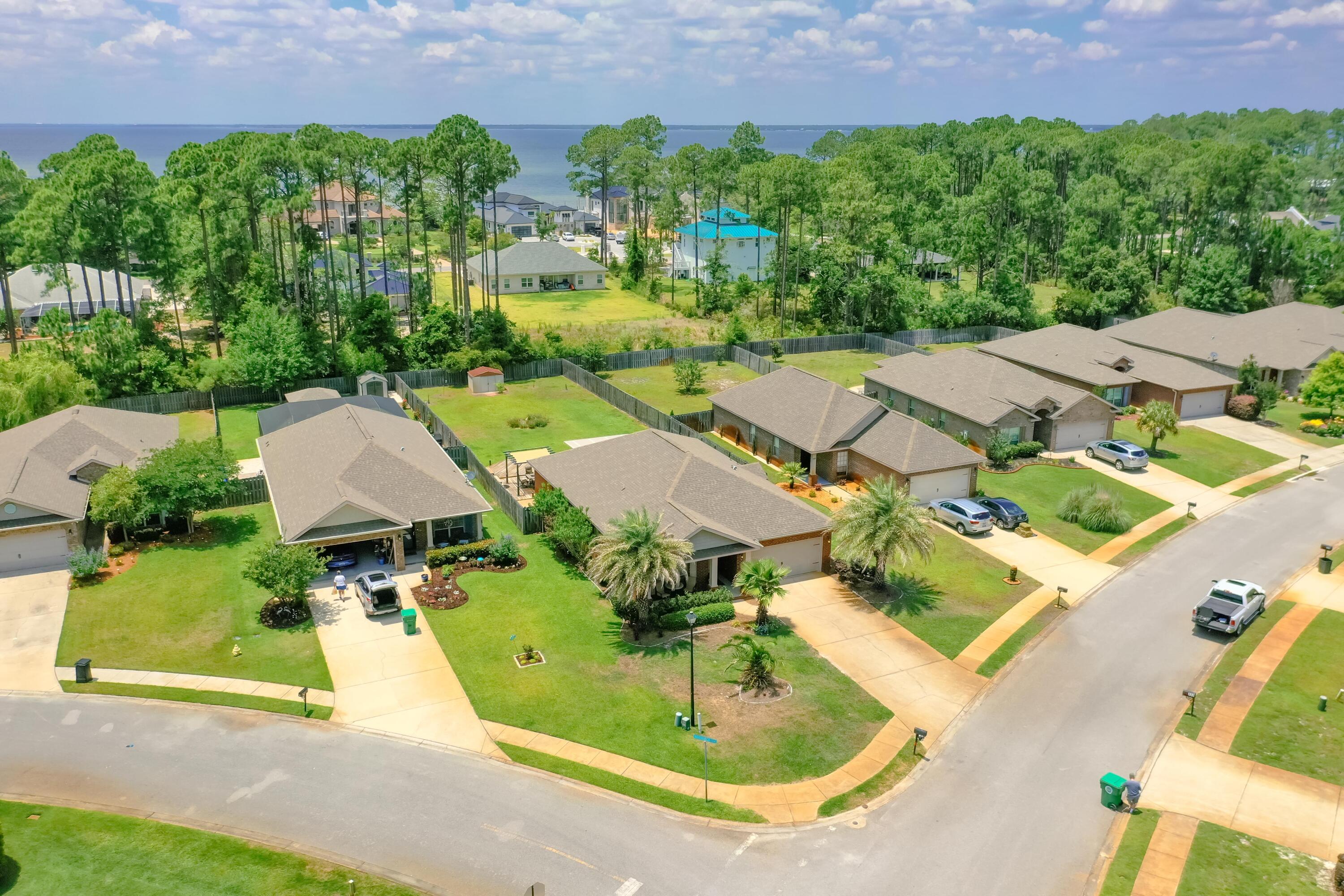 DRIFTWOOD ESTATES - Residential