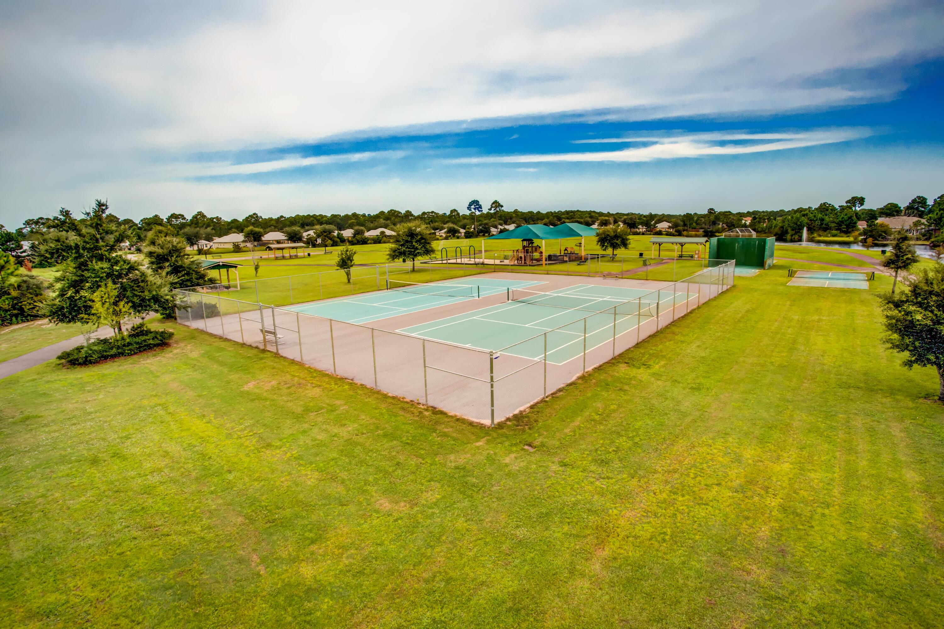 DRIFTWOOD ESTATES - Residential