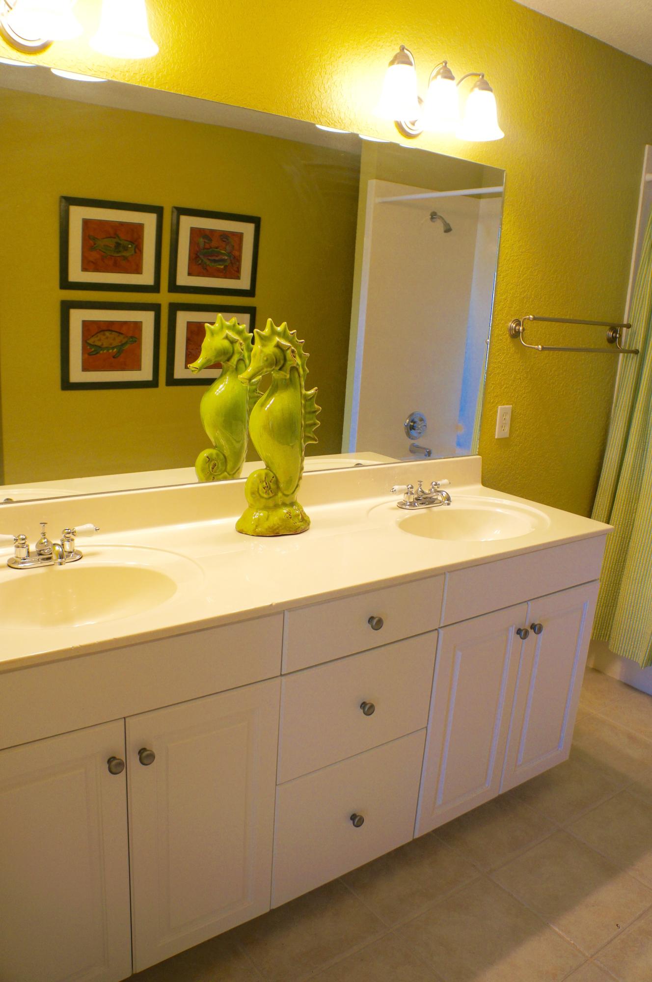 DUNE BREEZE VILLAS - Residential